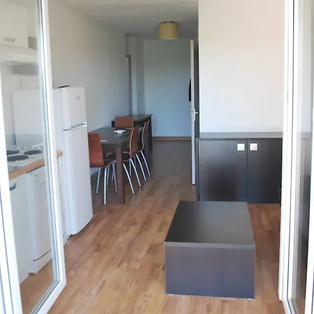 Adonis Florent Aparthotel 3*