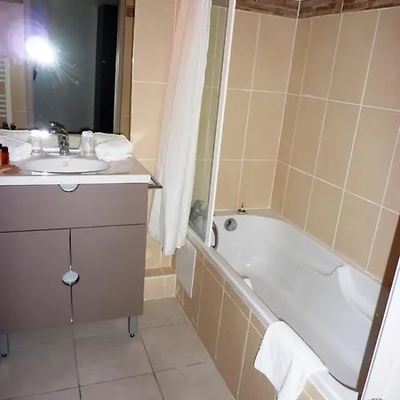 Adonis Florent 3* Saint-Florent (Corsica)